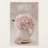 Simplicité Pink Hydrangeas dans un Pitcher (Devant)