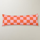 Sinaasappel en Roze Checkerboard Patroon Lichaamskussen (Voorkant)