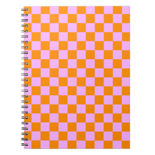 Sinaasappel + Roze Checkered-schaakbordpatroon Notitieboek