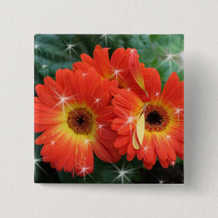 Sinaasappelkleurige gerbera margriet met sterren vierkante button 5,1 cm
