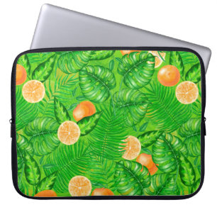 Sinaasappels en tropische bladeren laptop sleeve