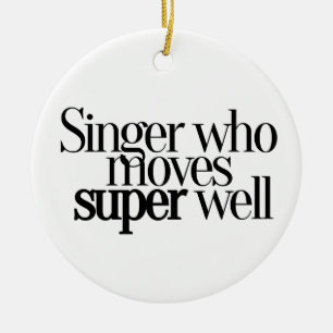 Singer die super goed Ornament beweegt