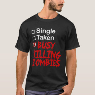 Single genomen bezig met doden zombies Halloween T-shirt
