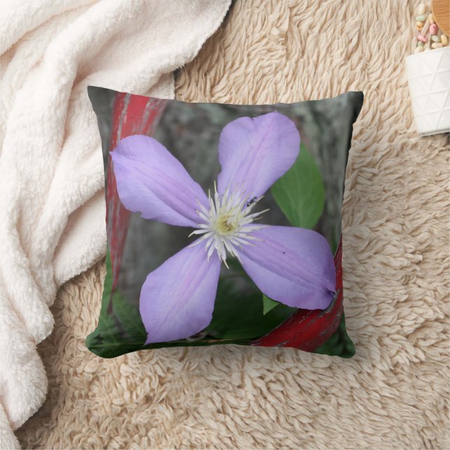 Single Lavender Clematis Flower  Kussen (Deken)
