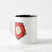 Single Tudor Roos Tweekleurige Koffiemok (Voorkant links)