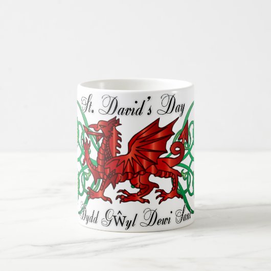 Sint David's Day Mok met Welsh Dragon Daffodil (Center)