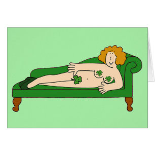 Sint Patrick's Day Cartoon Lady op een Chaise