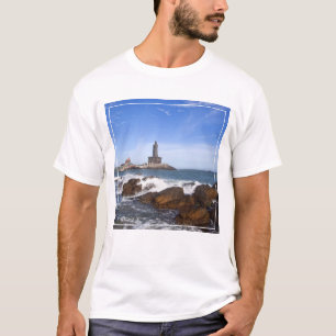 Sint-Thiruvalluvar-standbeeld Tamil Nadu, India T-shirt