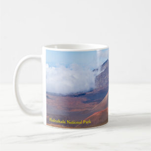 Sintelkegels en bergen bij Haleakala Crater Koffiemok