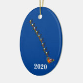 Sinterrenrendier met Ornament van maskers (Links)