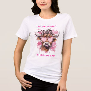 SIP SIP HOERA HET IS VALENTIJNSDAG HEREFORD KOE Tri-Blend SHIRT