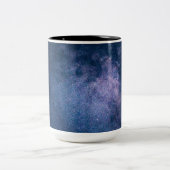 "Sips sereins : L'élégance de la Mug Café Bleu" (Centre)