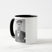 Sir Thomas Lipton Mok (Voorkant links)