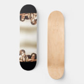 Sistijnse Madonna Cherubs Denken Skateboard (Voorkant)