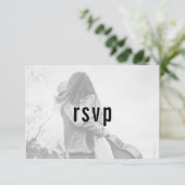Site Moderne Minimaliste Simple Photo RSVP (Debout devant)