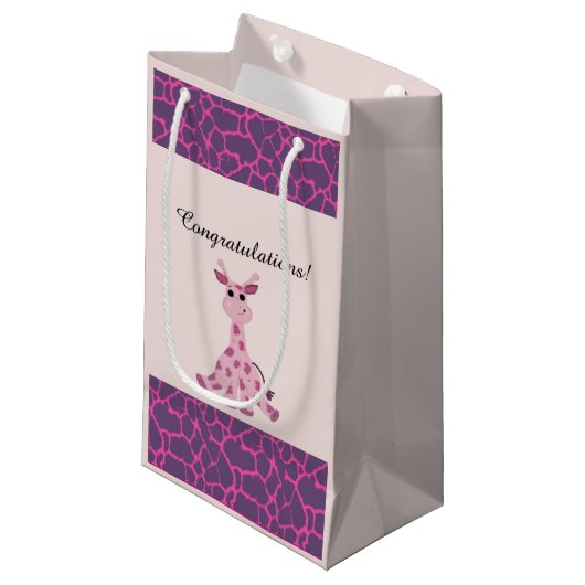 Sitting Pink Whimsical-Giraffe Klein Cadeauzakje (Voorkant Gekanteld)