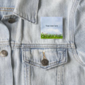 Sjabloon, blauwe lucht en bloemenweide, vierkante button 5,1 cm (In situ)