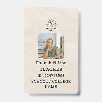 Sjabloon voor naamkaart van leraar met foto en sch badge