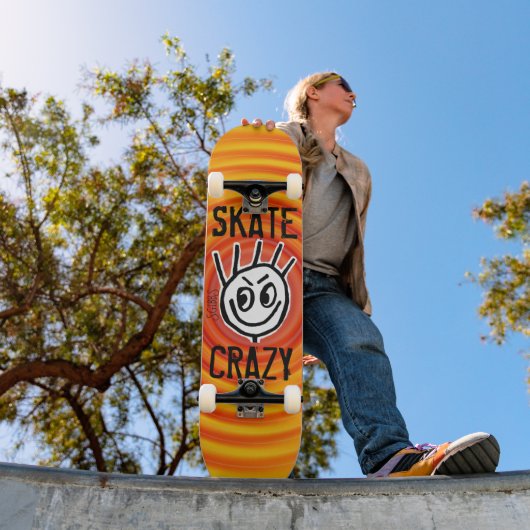 Skate Crazy, Intervenants, Funny Skateboard (Extérieur 1)