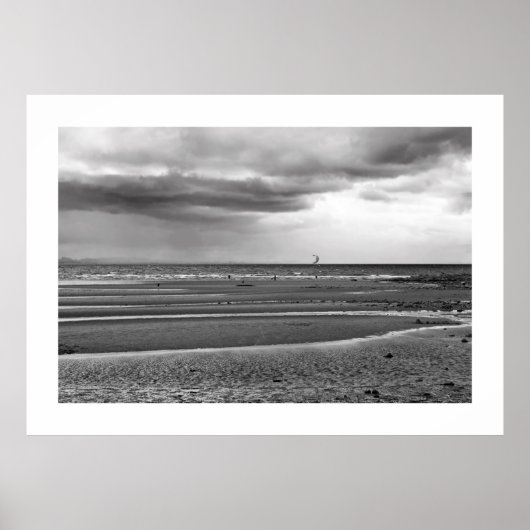 Skate surf à la plage poster noir et blanc (Devant)