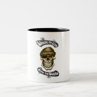 Skate to live- Tasse Tweekleurige Koffiemok