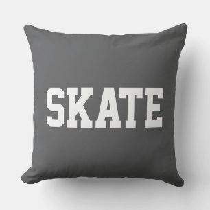 SKATE Vet atletisch witte tekst op moderne grijze Kussen