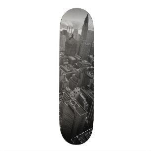 Skateboard 2 mai 1961 : Chrysler construisant à New York