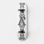 Skateboard A..initiales (Recto)