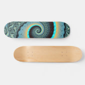 Skateboard Abstraite spirale d'art fractal bleu turquoise ora (Horz)