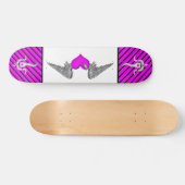 Skateboard amour à ailes par plate-forme de myka (Horz)