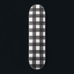 Skateboard Aquarelle noire En vichy Skate<br><div class="desc">Un style aussi classique que votre A-game,  ce skateboard ludique présente une aquarelle noire en vichy design.</div>