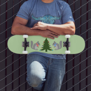 Skateboard Arbre de Noël décorant les écureuils