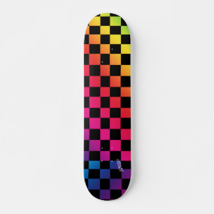 Skateboard Arc-en-ciel et noir-chèques et nom ou texte