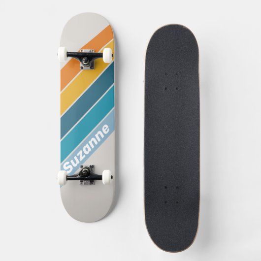 Skateboard Arc-en-ciel rétro avec nom (Recto)
