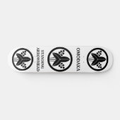 Skateboard Arrowhead debout en cercle (Horz)