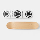 Skateboard Arrowhead debout en cercle (Horz)