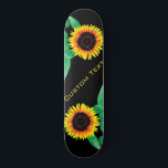 Skateboard Art Sunflowers - Ajouter votre texte / nom<br><div class="desc">Art Sunflower - Ajouter votre texte / nom / année / numéro / logo / plus - Choisissez / ajoutez vos couleurs arrière - plans préférées !</div>