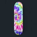 Skateboard Artsy Neon Rainbow Tie Dye Motif d'aquarelle<br><div class="desc">Ce masque de sécurité personnalisé est parfait pour de nombreux professionnels, y compris les travailleurs des maisons de soins infirmiers, les travailleurs d'affaires, les employés essentiels et les civils réguliers qui ont besoin d'une couche supplémentaire de protection. Le design se compose d'un motif tourbillon couleur arc-en-ciel peint à la main...</div>