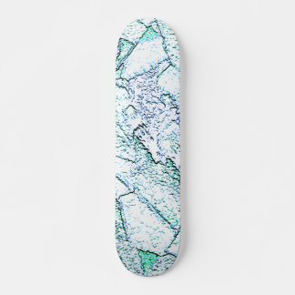Skateboard Áspero como rocha, num misto de ciano e menta