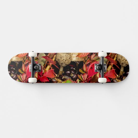Skateboard Automne Feuilles automnales, châtaignes champignon (Horz)