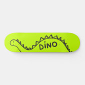 Skateboard avec dinosaures. (Horz)