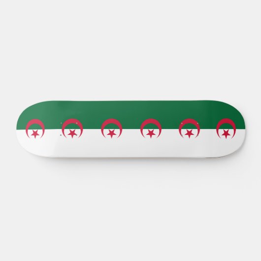 Skateboard avec drapeau d'Algérie (Horz)