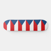 Skateboard avec drapeau de Czechia (Horz)