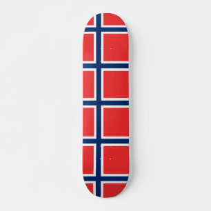 Skateboard avec drapeau de la Norvège