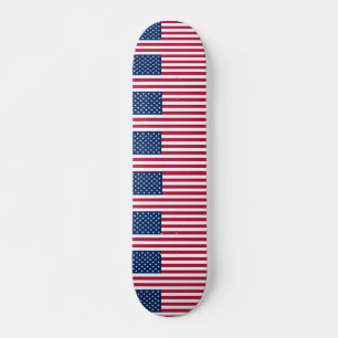 Skateboard avec drapeau des États-Unis