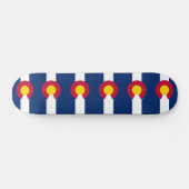 Skateboard avec drapeau du Colorado (Horz)