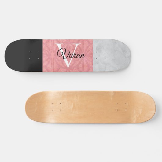 Skateboard Batik Rose Ruddy Et Aquarelle Gris Monogramme (Horz)
