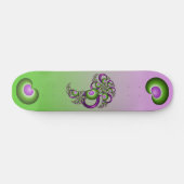Skateboard Beau Coeurs verts roses Moderne Abstrait Fractal (Horz)