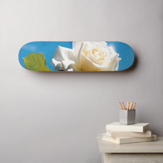 Skateboard Beauté de Rose blanche (Art mural (Horz))