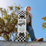 Skateboard Bébé à bord Baby shower Planche à roulettes<br><div class="desc">Bébé à bord Affiche de bienvenue Baby shower! Préparez-vous à porter votre baby shower au niveau supérieur grâce aux modèles de baby showers superbes sur le thème du skateboard de Creative Union Design ! Ce design de skateboard cool est sûr de tourner la tête et d'étinceler des sourires lorsque vos...</div>